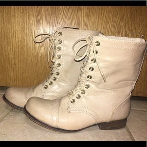 Madden Girl GAVINN Combat Boots